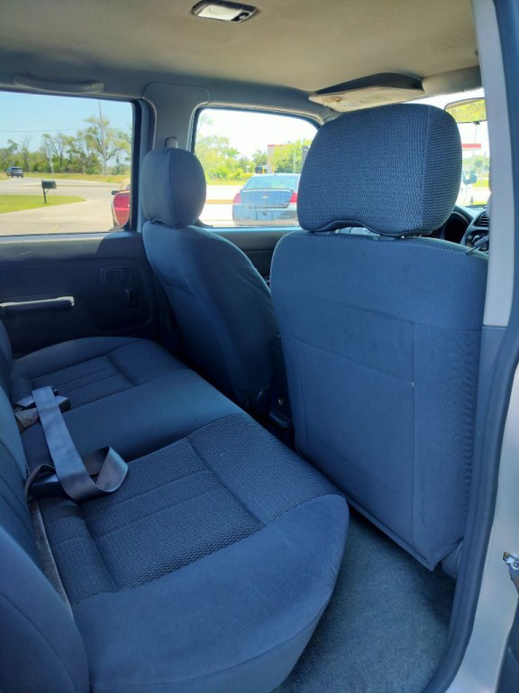 2002 Nissan Frontier Image 33