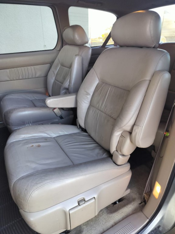 2001 Toyota Sienna Image 19