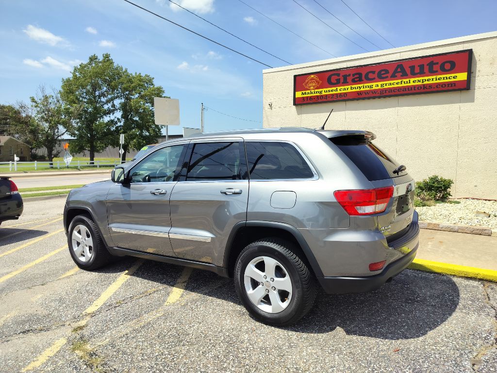 2012 Jeep Grand Cherokee Image 3