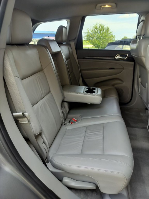 2012 Jeep Grand Cherokee Image 29