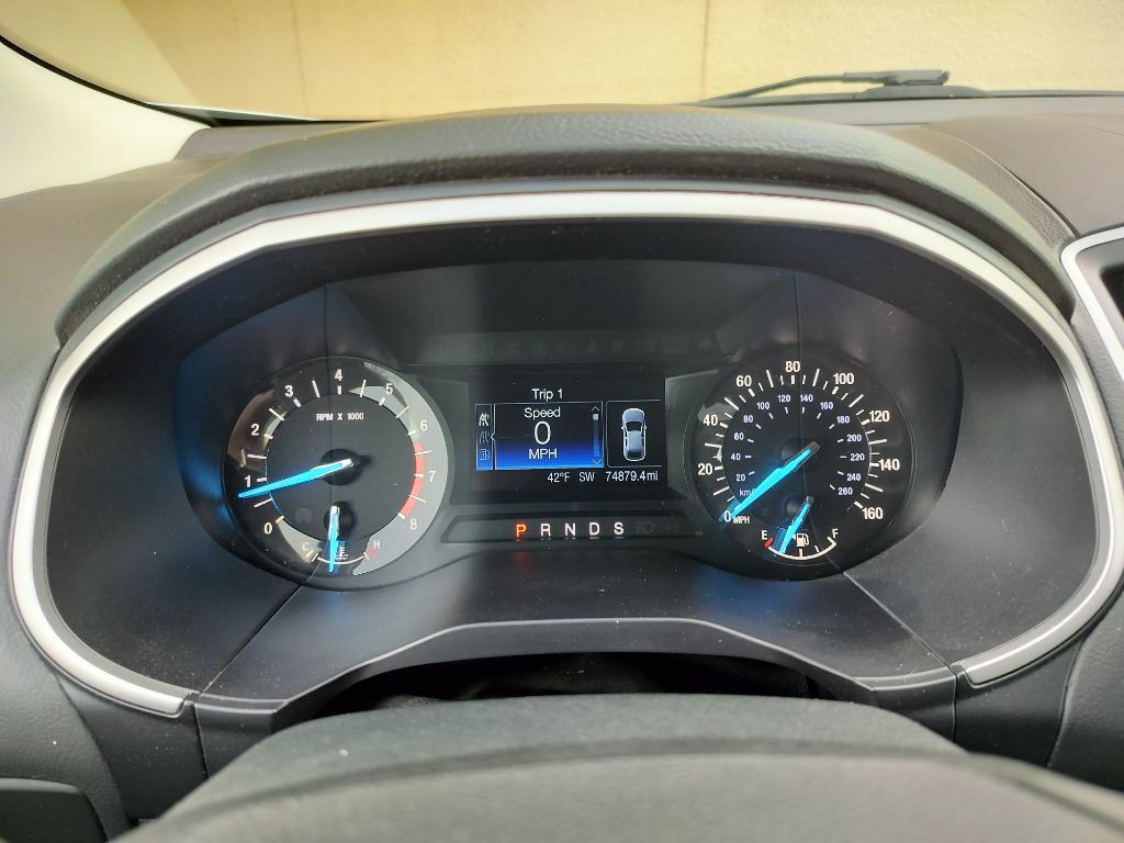 2017 Ford Edge Image 12