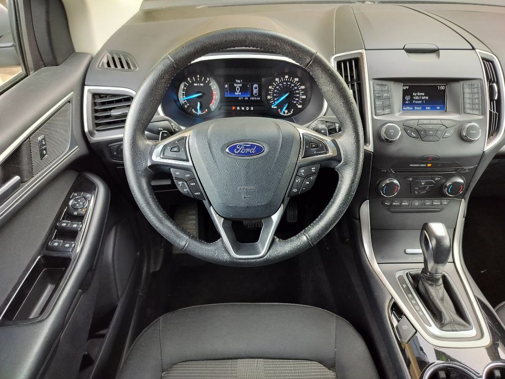 2017 Ford Edge Image 13