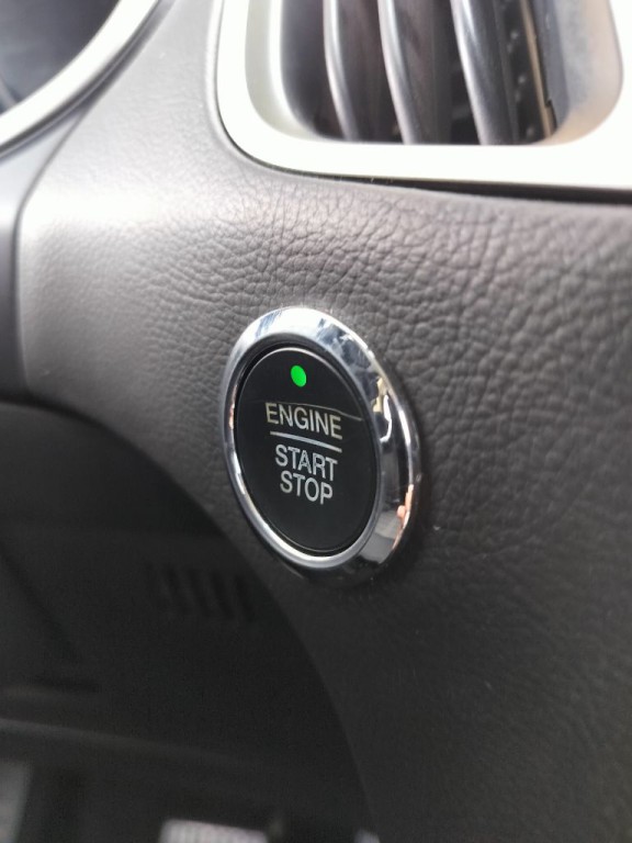 2017 Ford Edge Image 15