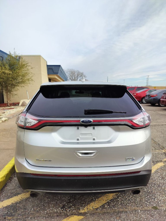 2017 Ford Edge Image 41