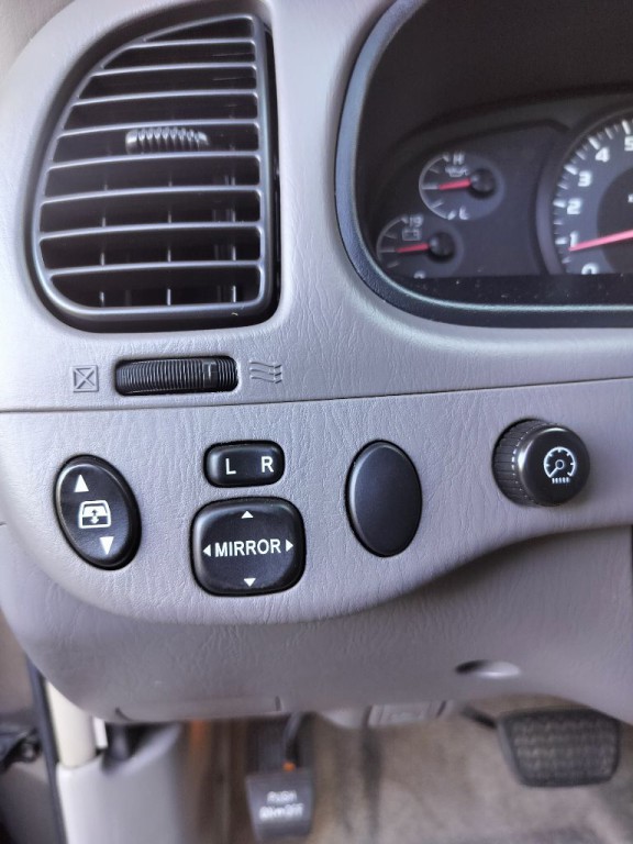 2006 Toyota Tundra Image 10