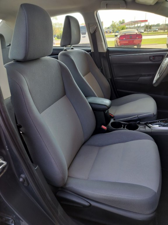 2014 Toyota Corolla Image 28