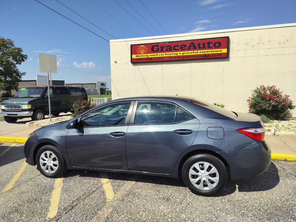 2014 Toyota Corolla Image 2