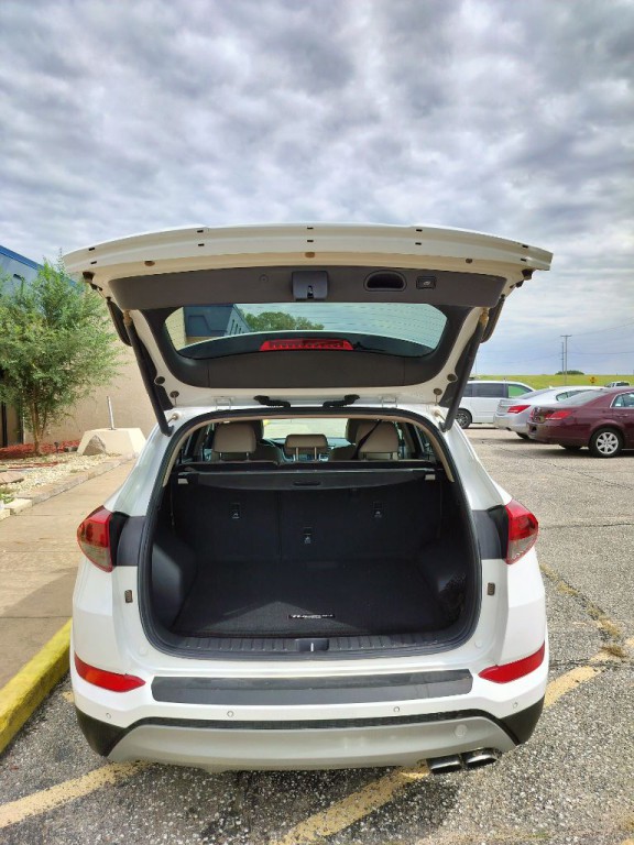 2017 Hyundai Tucson Image 42
