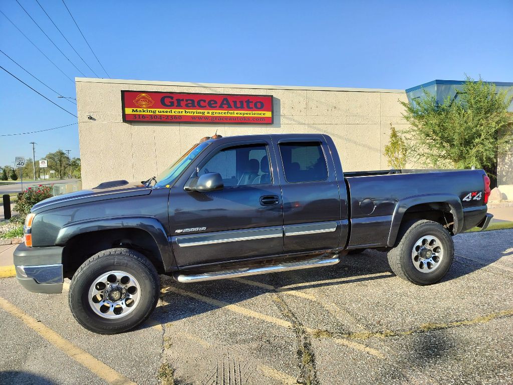 2004 Chevrolet Silverado 1500 Image 5