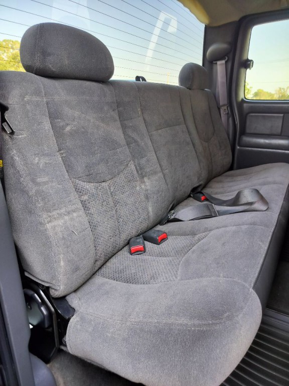 2004 Chevrolet Silverado 1500 Image 29