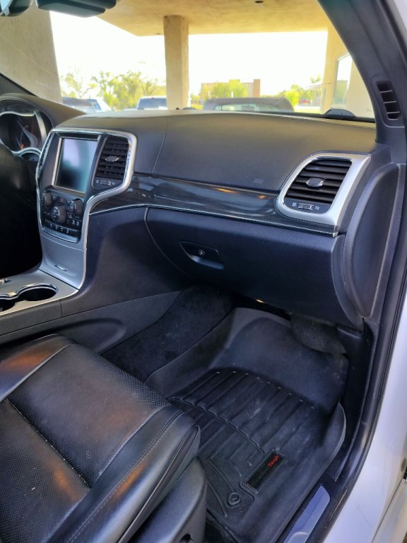 2015 Jeep Grand Cherokee Image 36