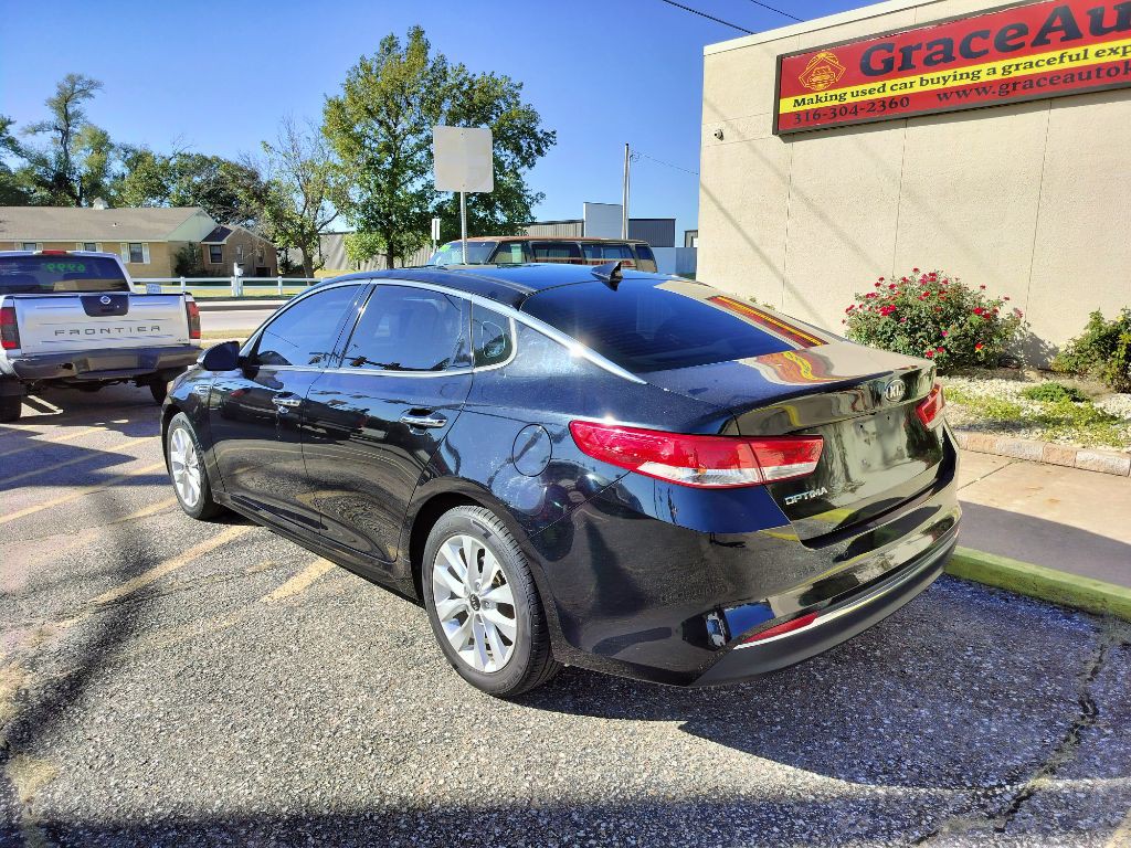 2018 Kia Optima Image 4