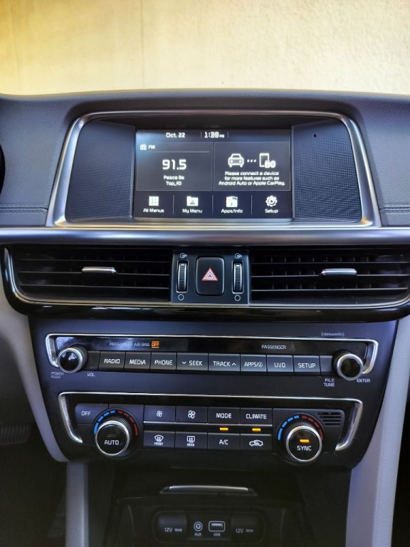 2018 Kia Optima Image 16