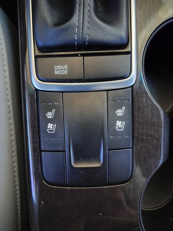2018 Kia Optima Image 23
