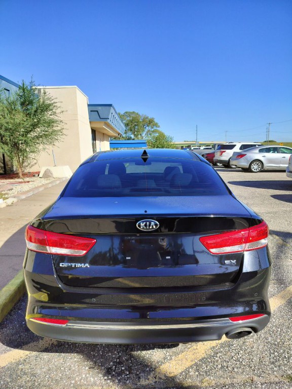 2018 Kia Optima Image 42