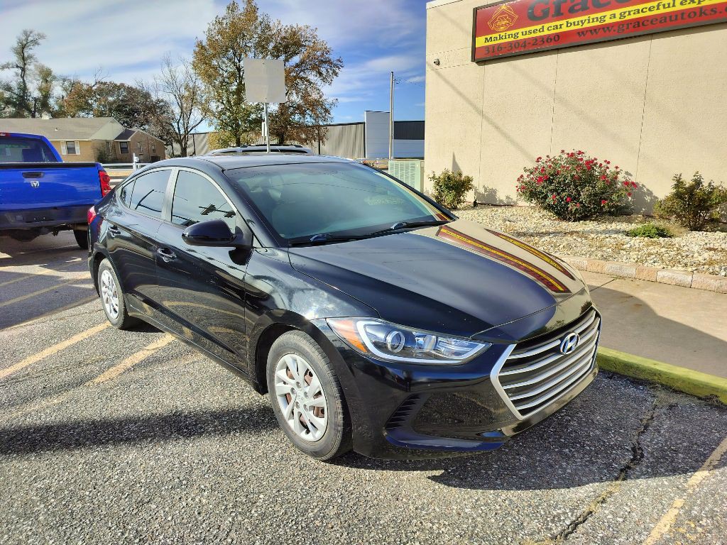 2017 Hyundai Elantra Image 23