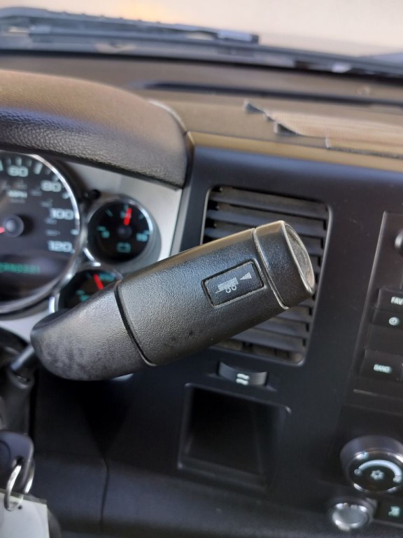 2008 Chevrolet Silverado 1500 Image 17