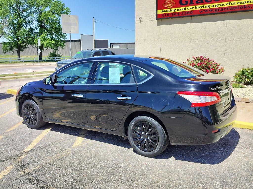 2014 Nissan Sentra Image 3