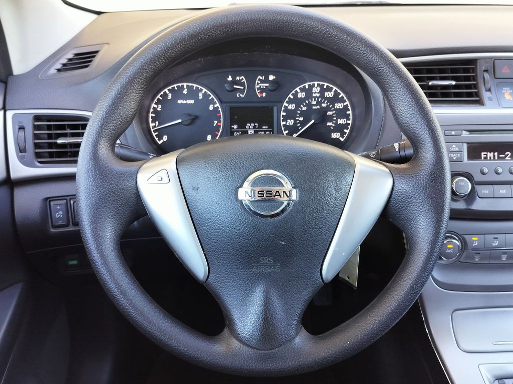2014 Nissan Sentra Image 13