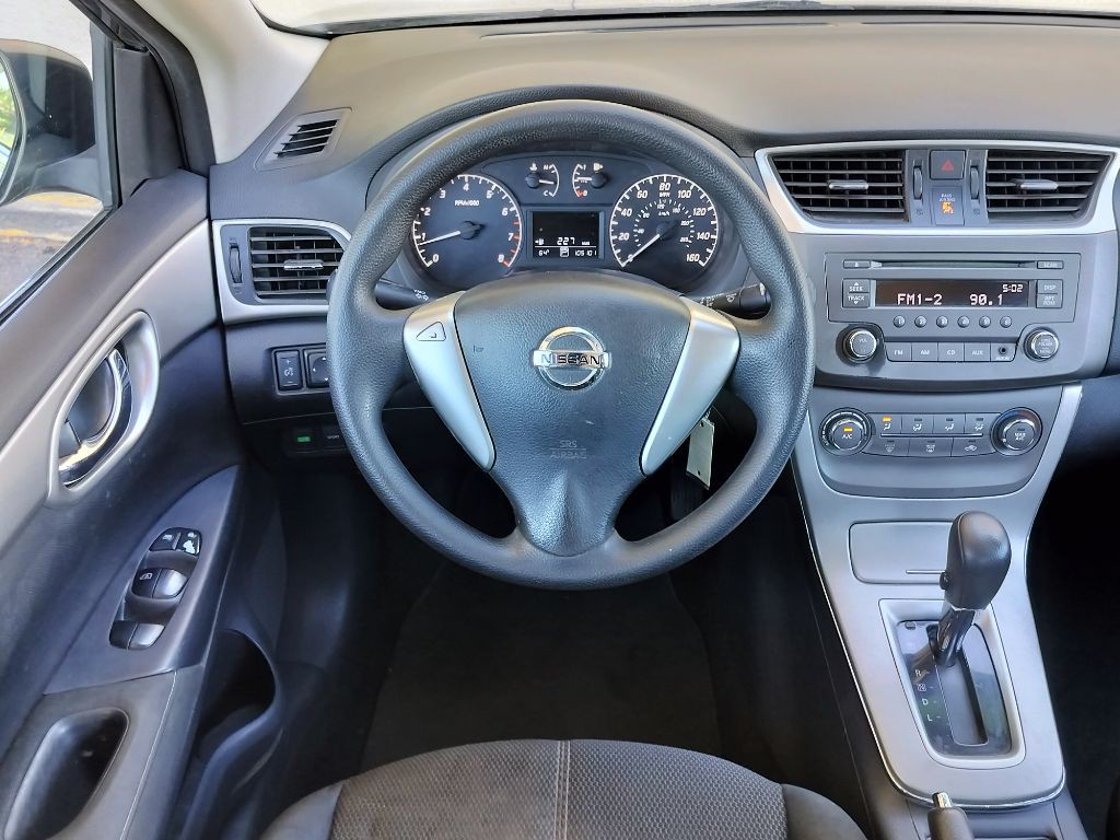 2014 Nissan Sentra Image 15