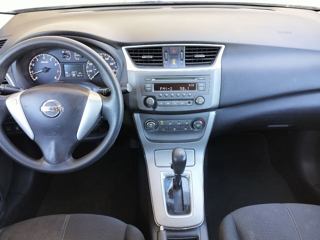 2014 Nissan Sentra Image 16