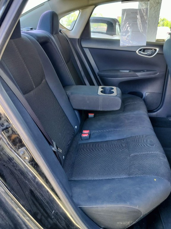2014 Nissan Sentra Image 36