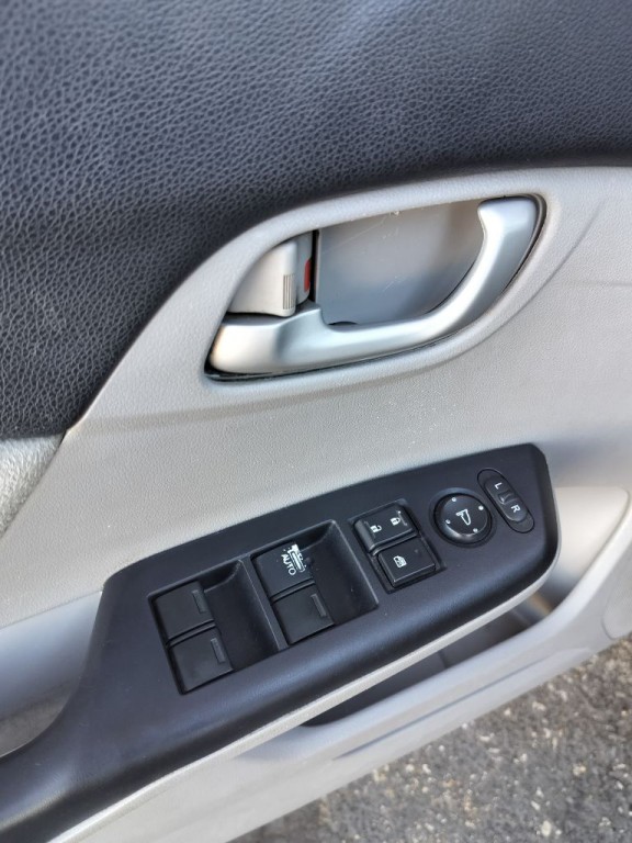 2013 Honda Civic Image 23