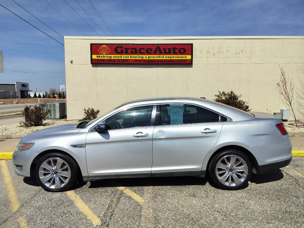 2011 Ford Taurus Image 1