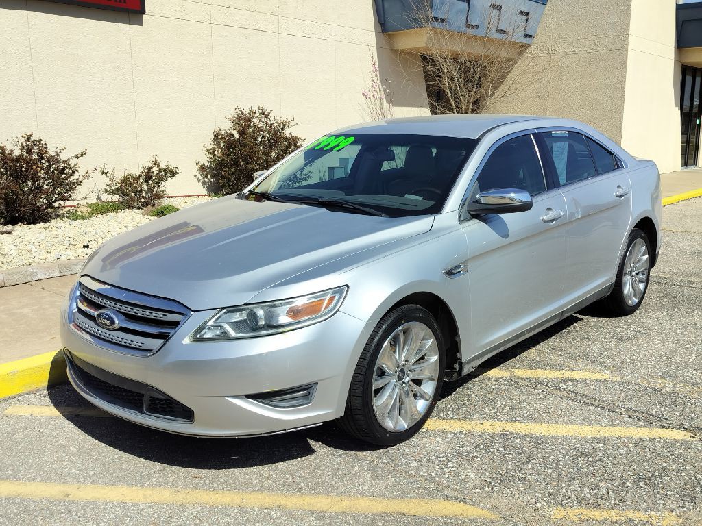 2011 Ford Taurus Image 8