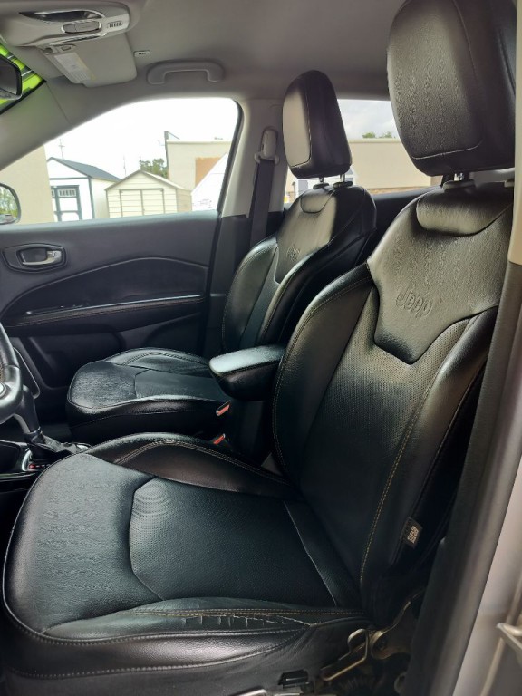 2019 Jeep Compass Image 10