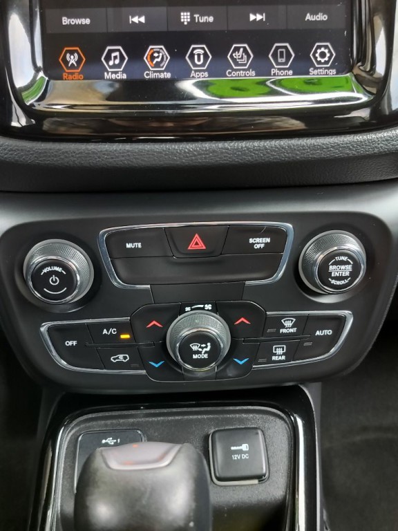 2019 Jeep Compass Image 22