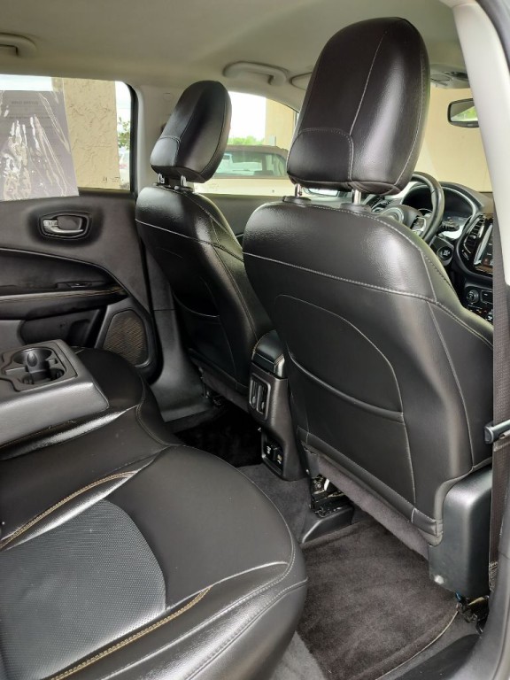 2019 Jeep Compass Image 41