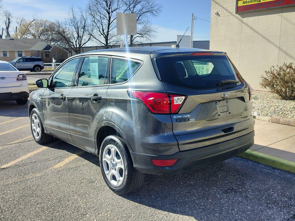 2019 Ford Escape Image 4