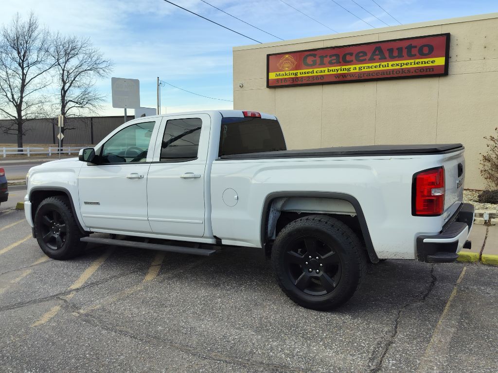 2018 GMC Sierra Image 3