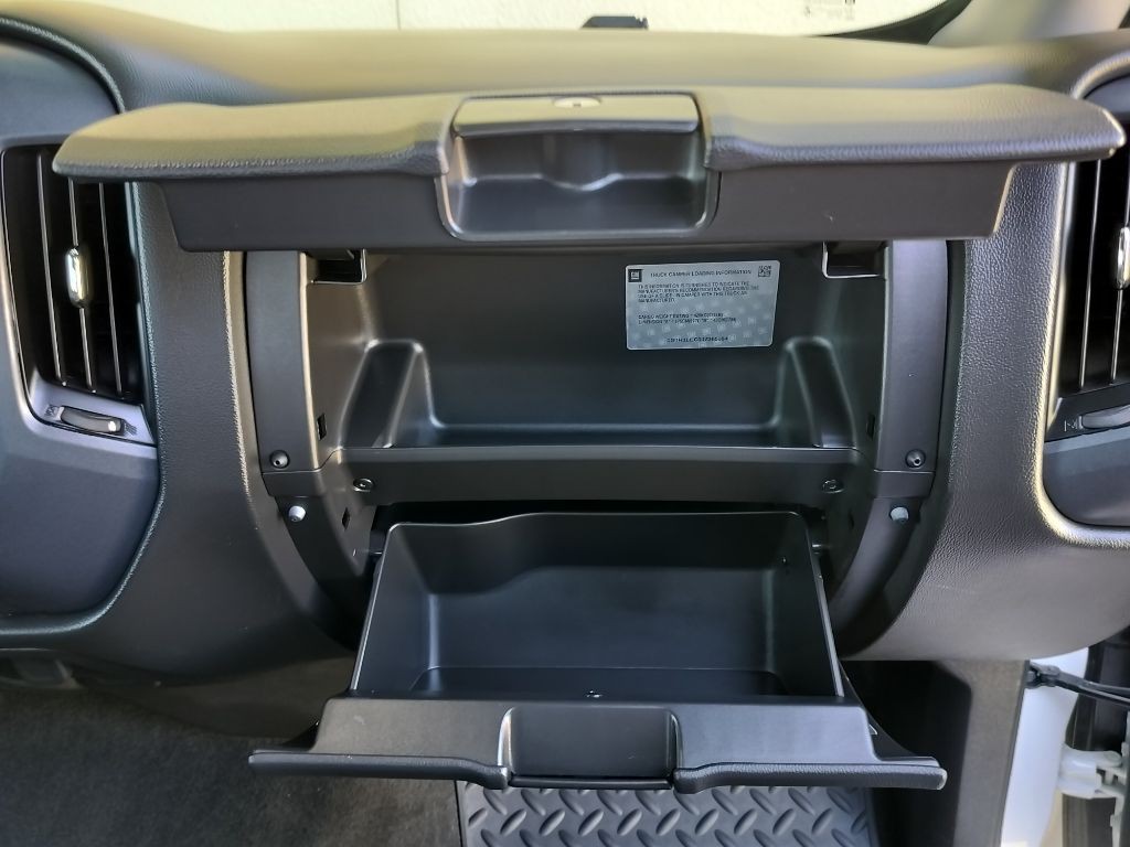 2018 GMC Sierra Image 39