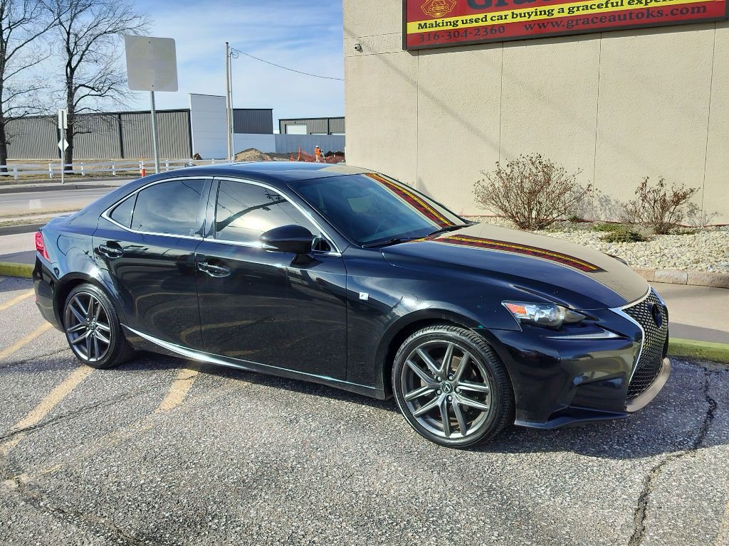 2015 Lexus IS Image 34