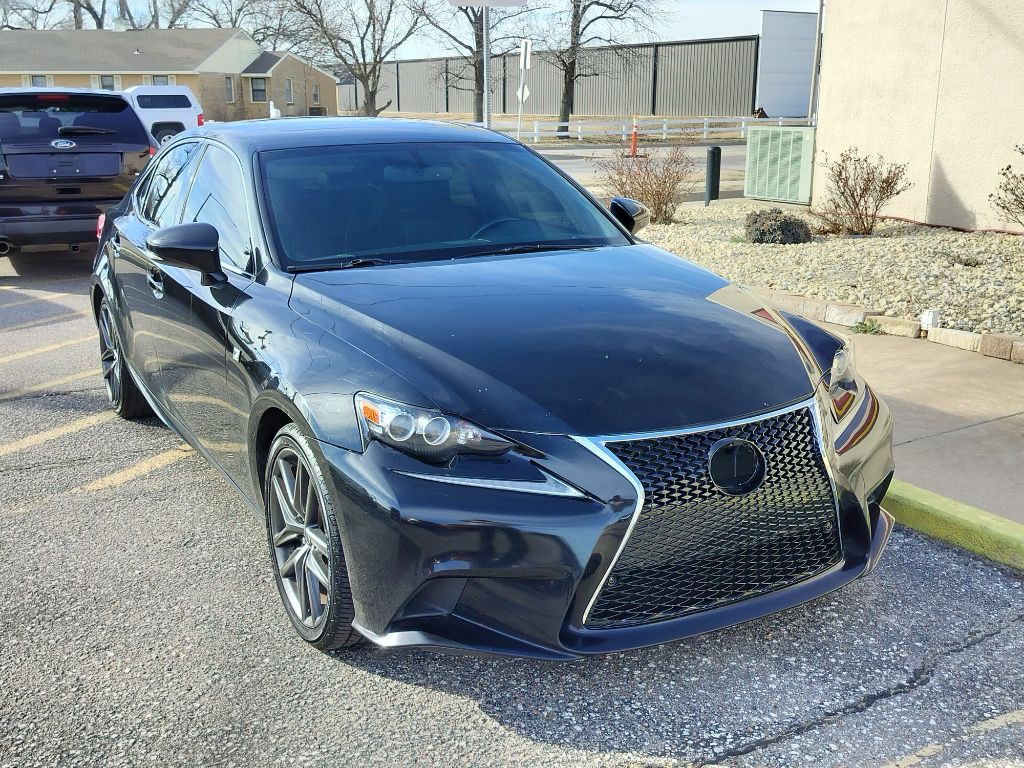 2015 Lexus IS Image 36