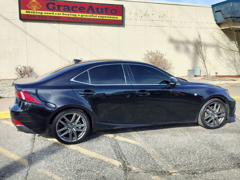 2015 Lexus IS Image 37