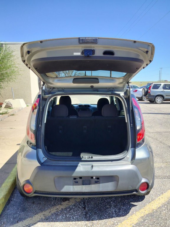 2016 Kia Soul Image 38