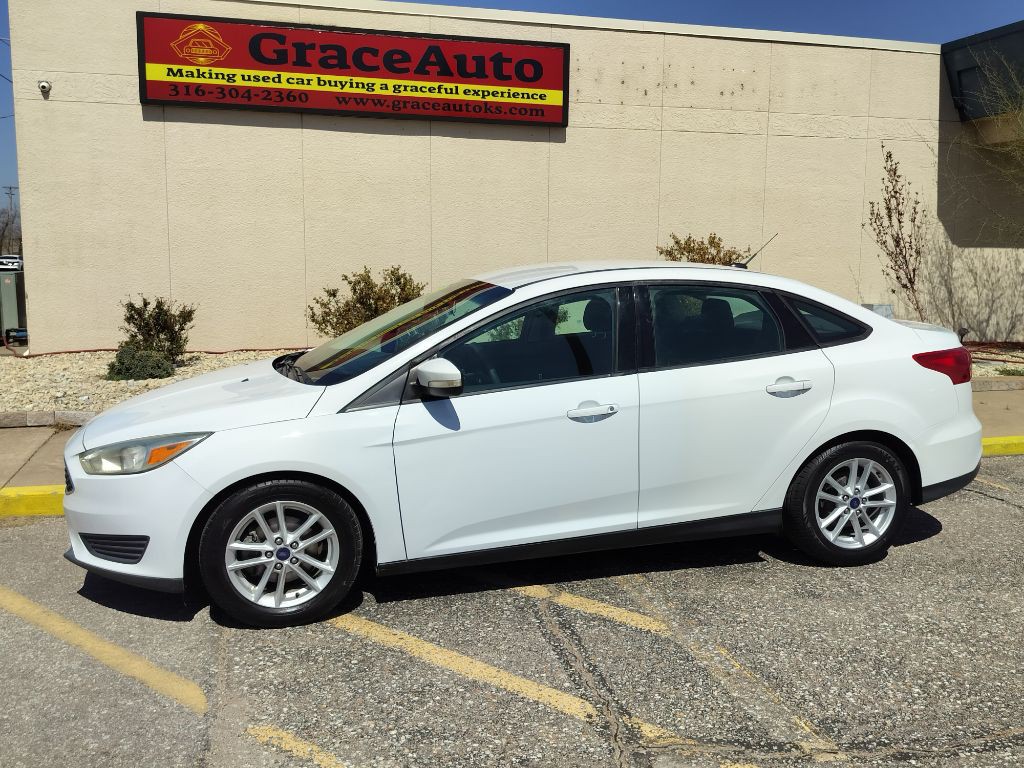 2016 Ford Focus Image 6