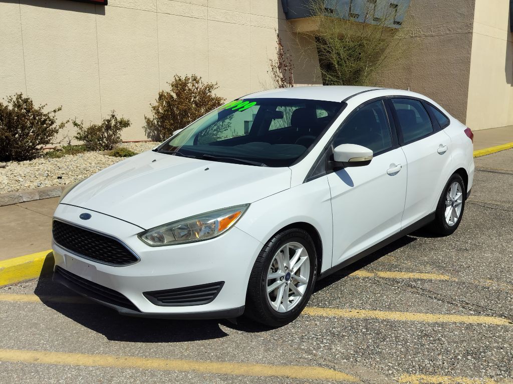 2016 Ford Focus Image 8