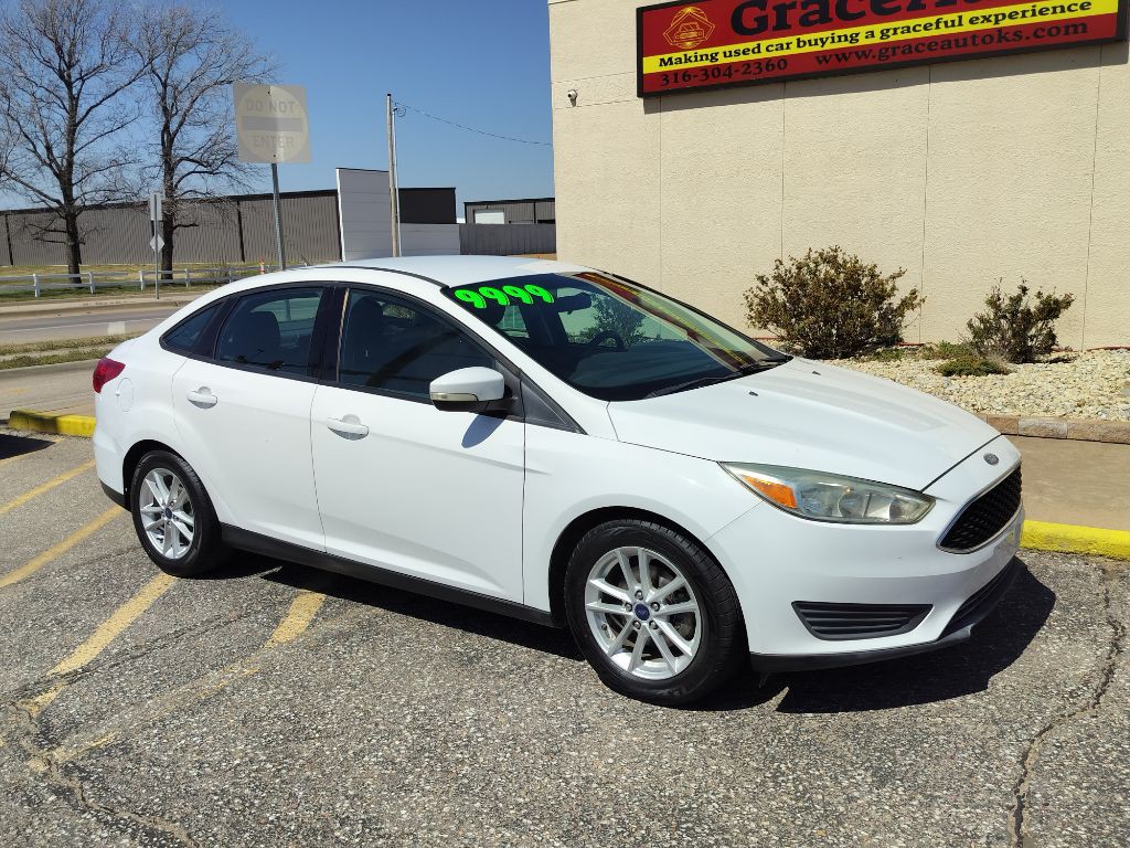 2016 Ford Focus Image 12