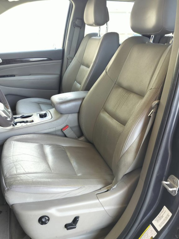 2012 Jeep Grand Cherokee Image 10