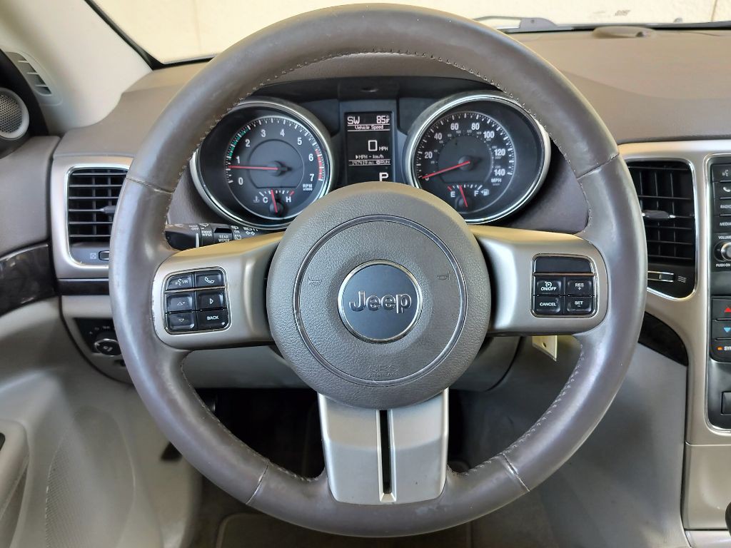 2012 Jeep Grand Cherokee Image 14