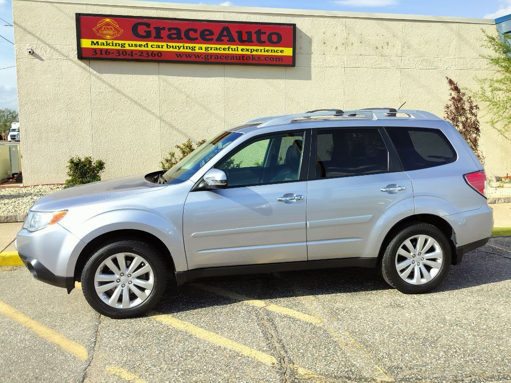 2013 Subaru Forester Image 6