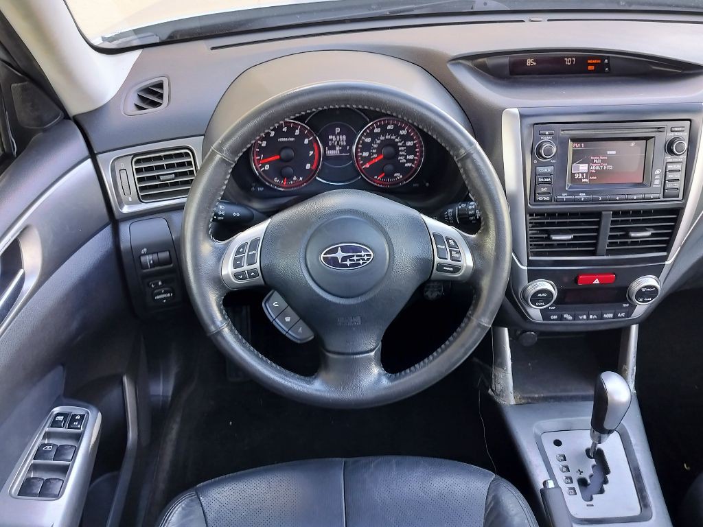 2013 Subaru Forester Image 16