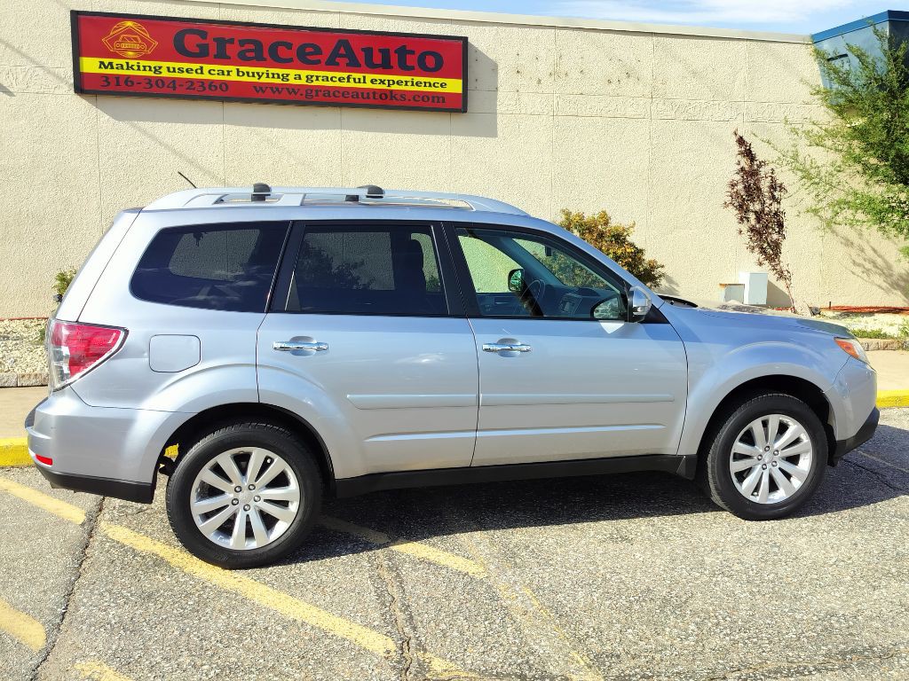 2013 Subaru Forester Image 30