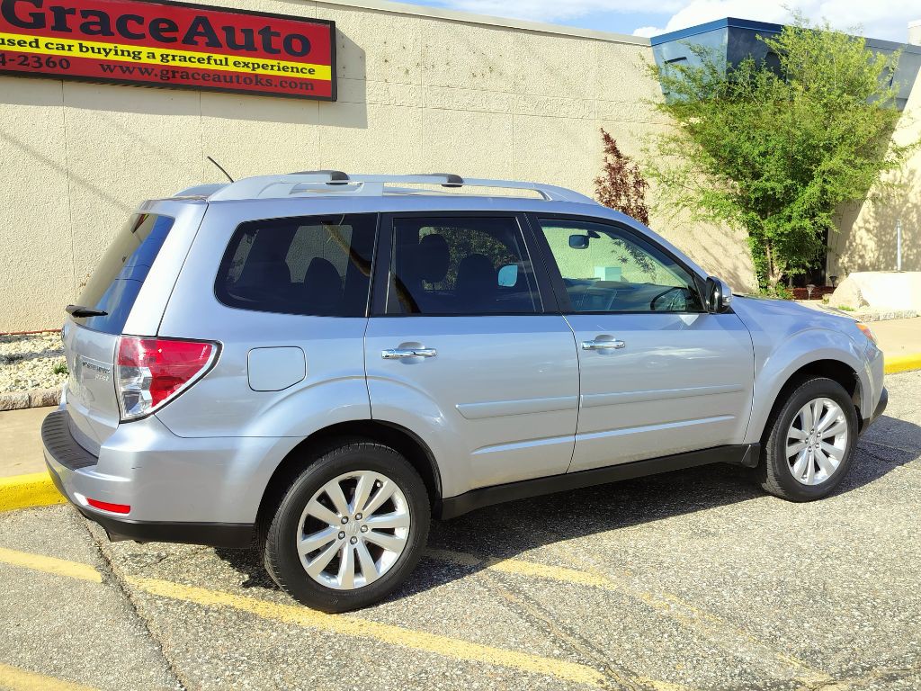 2013 Subaru Forester Image 31