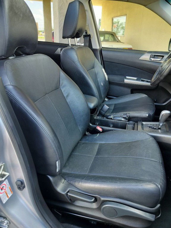 2013 Subaru Forester Image 34