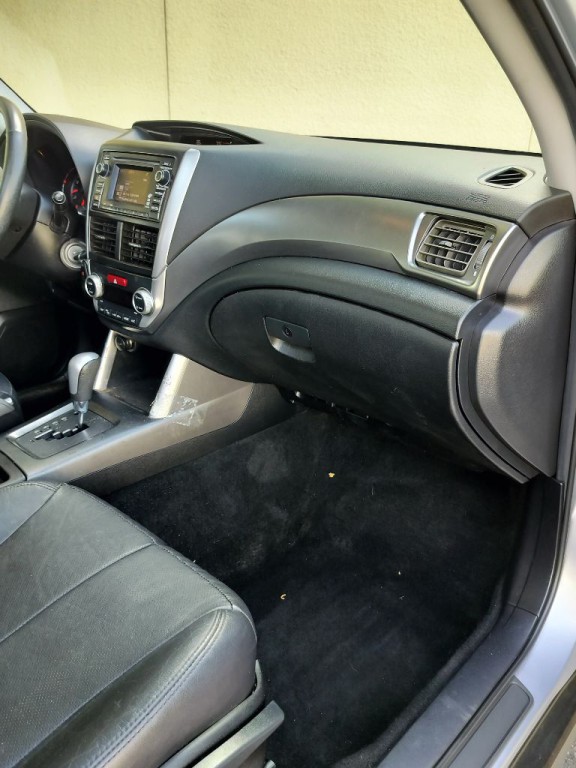 2013 Subaru Forester Image 35